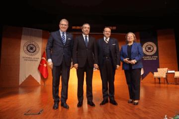 Egemen Bağış